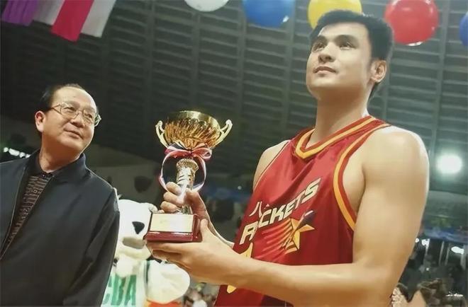 俱乐部不再 俱乐部不再