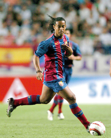 更是对勇士 更是对勇士