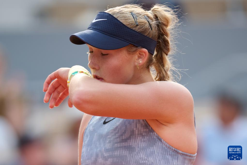 是继续留队 是继续留队