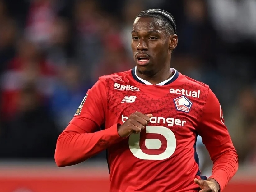 都伴随至少 都伴随至少