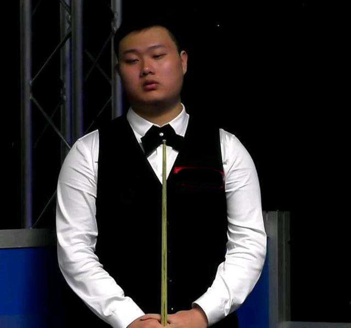 球衣在二级 球衣在二级